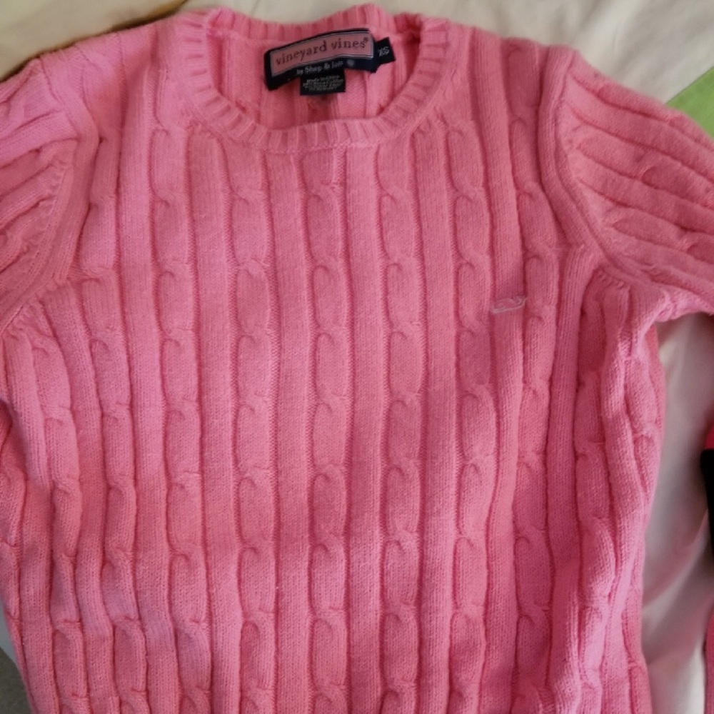 Bright pink VV cable knit sweater